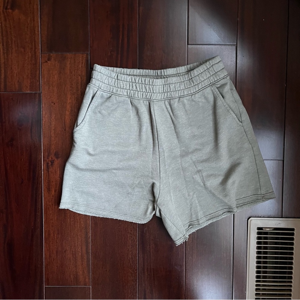 American eagle high waist fleece boyfriend shorts